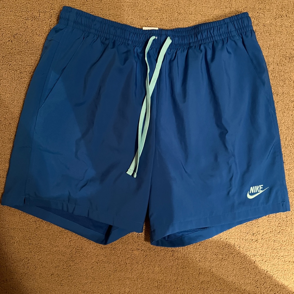 Nike woven shorts